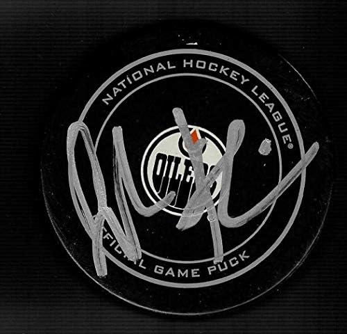 Jujhar Khaira a semnat cu Edmonton Oilers NHL 100 Official Game Puck-autografe NHL Pucks