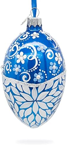Flori cu perete alb pe ornament de ou albastru lucios de 4 centimetri